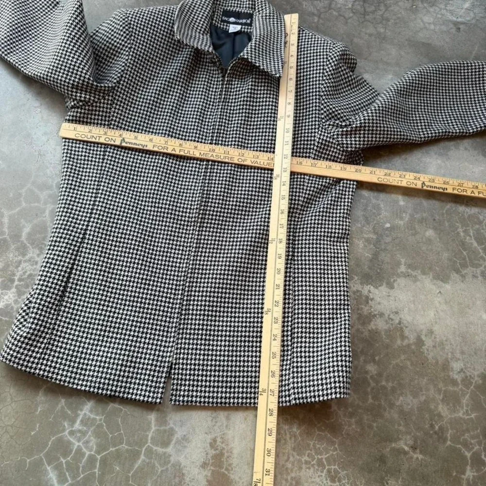 Vintage 90's Wool Houndstooth pattern back and white boxy fit zip up suit jacket